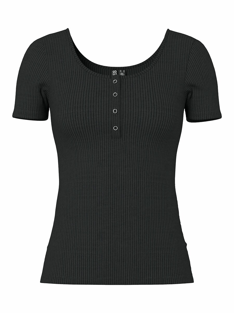PEÇAS<br>Camiseta com fechamento por botões