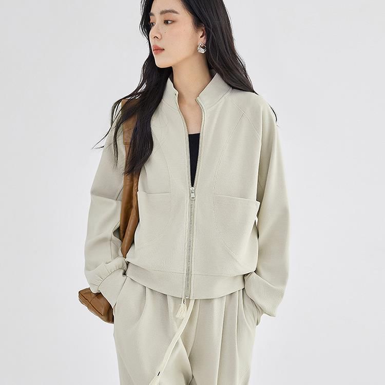 Jeonseon - Set: Jas met rits + Joggingbroek met hoge taille en wijde pijpen