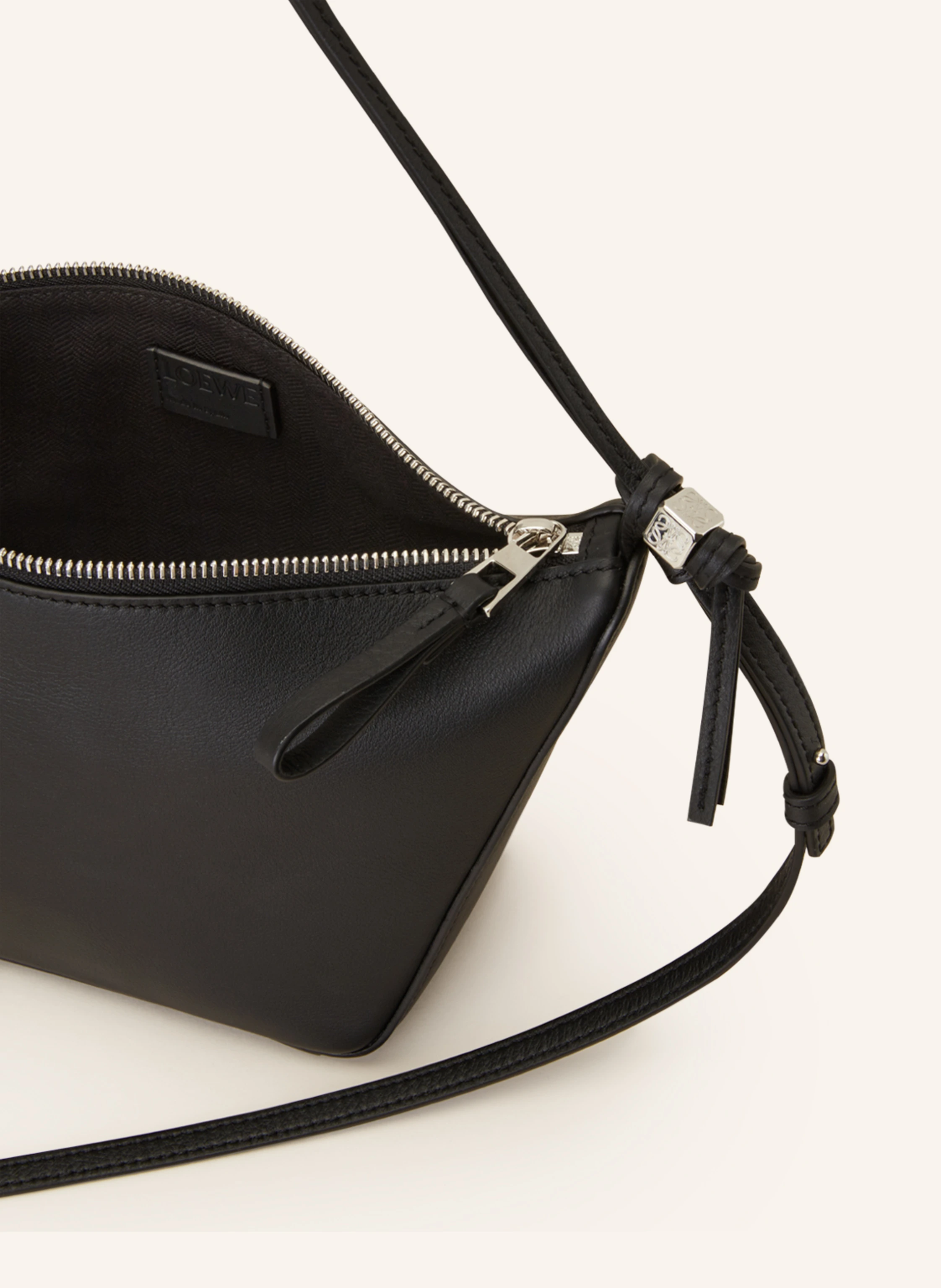 LOEWE Umhängetasche HAMMOCK MINI