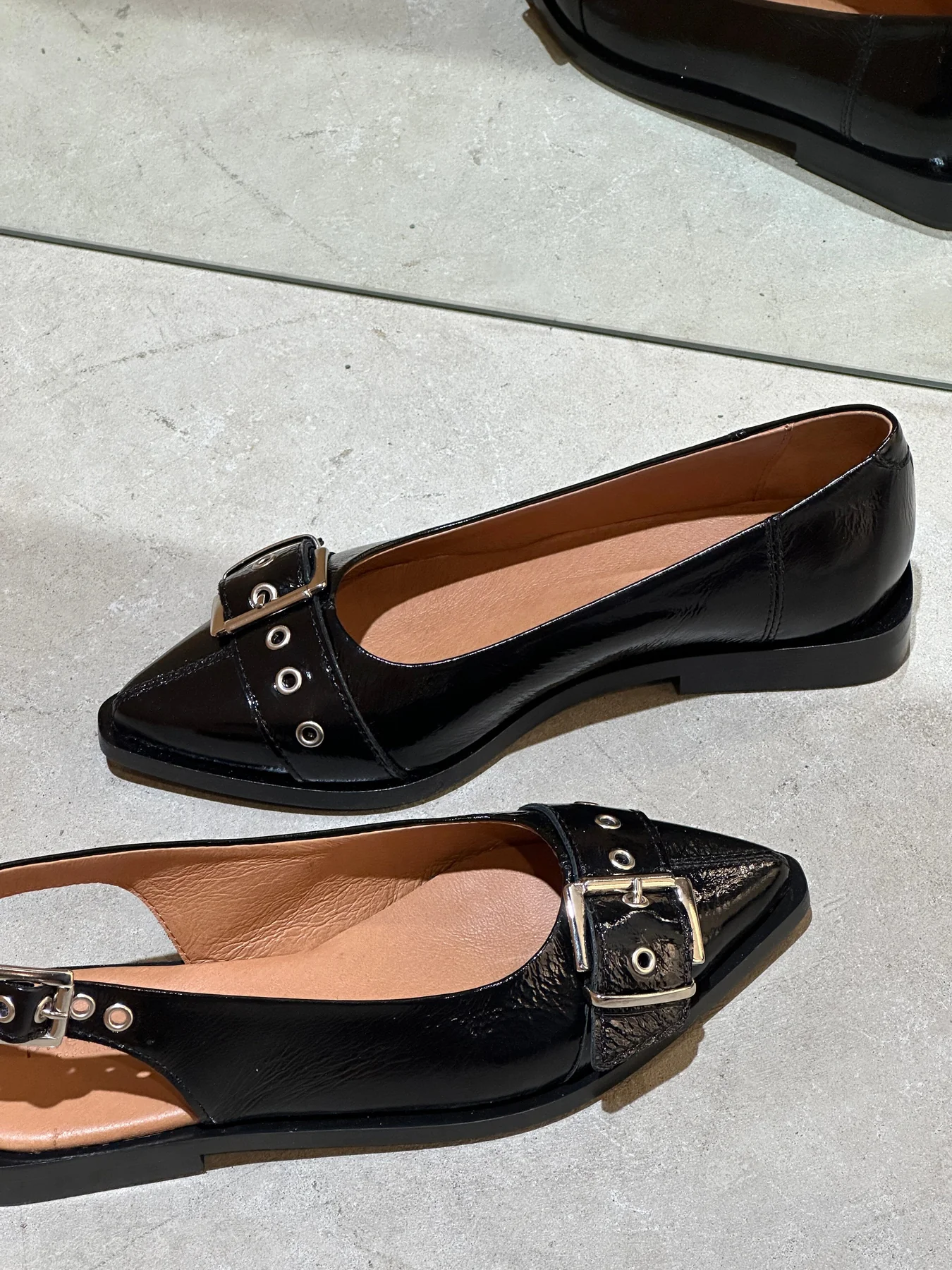 Phenumb Copenhagen Must black