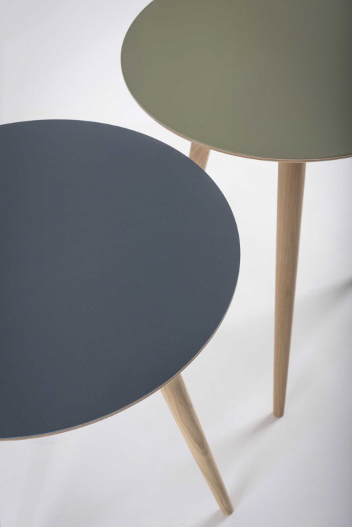 Gazzda Arp bijzettafel 45 Smokey Blue