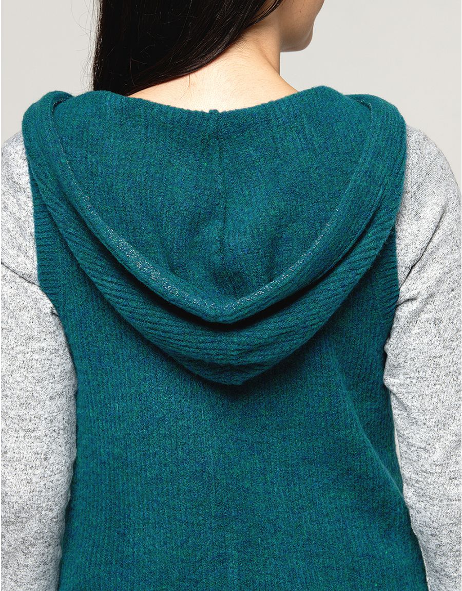 Pull vert sans manches