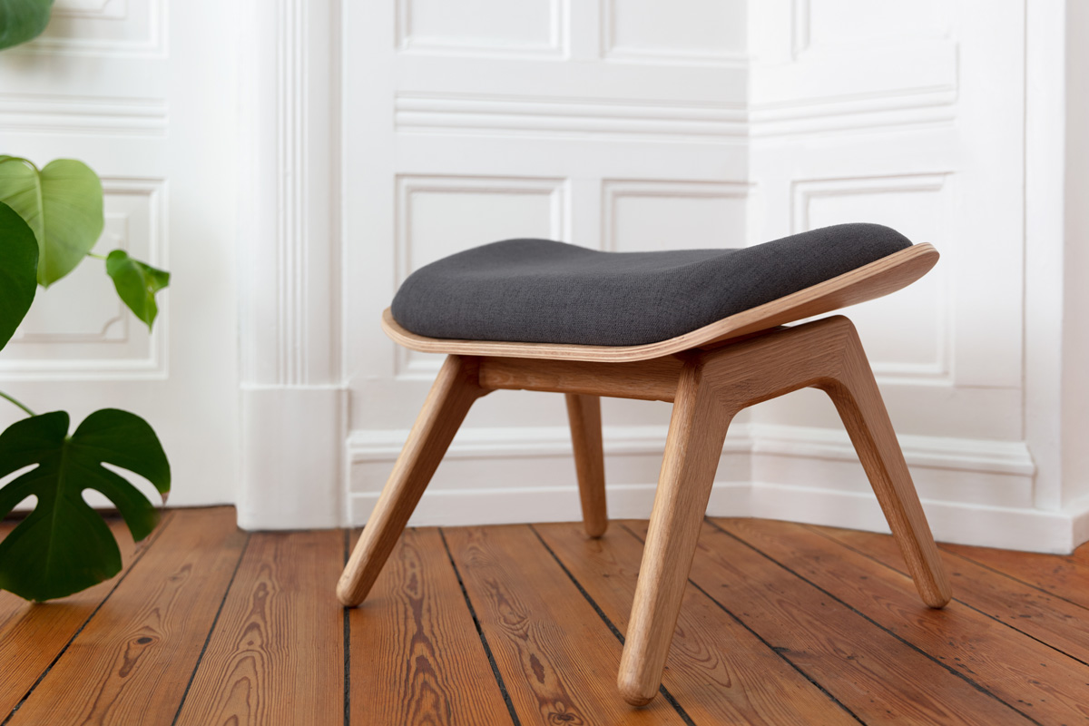 Ottoman houten voetenbank The Reader - naturel eiken Sugar Brown