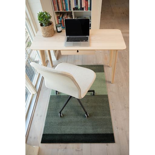 Tica Copenhagen Stripe Horisontal Gulvtæppe, Grøn/Støvet/Mørk Grøn, 90x130 cm