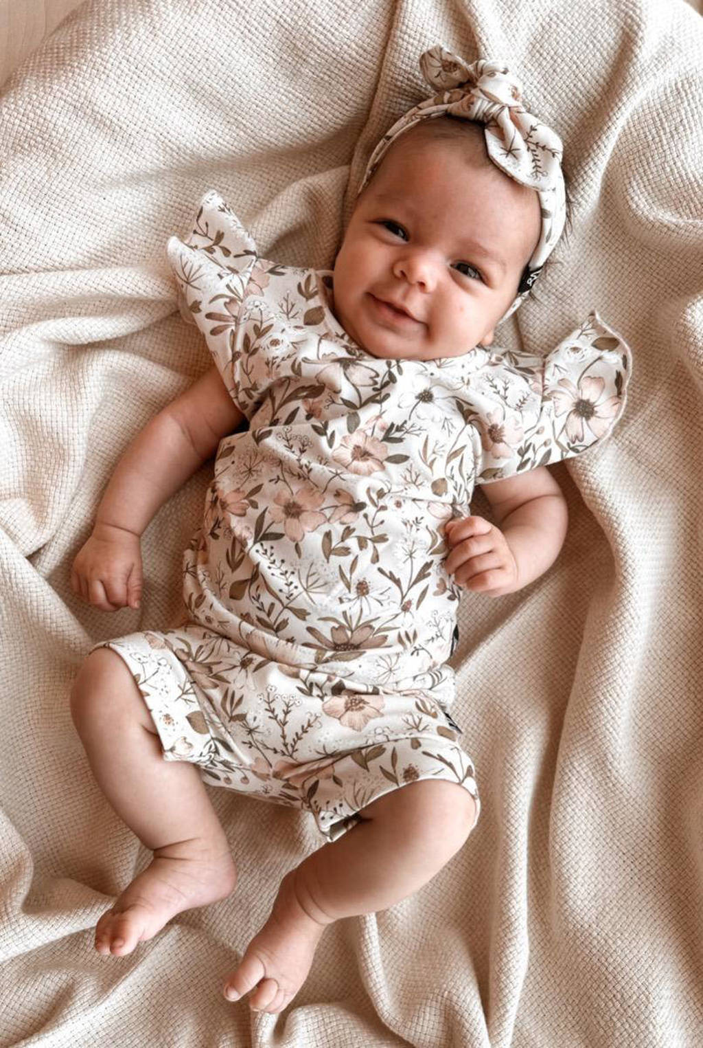 Babystyling baby gebloemde casual short offwhite/lichtroze