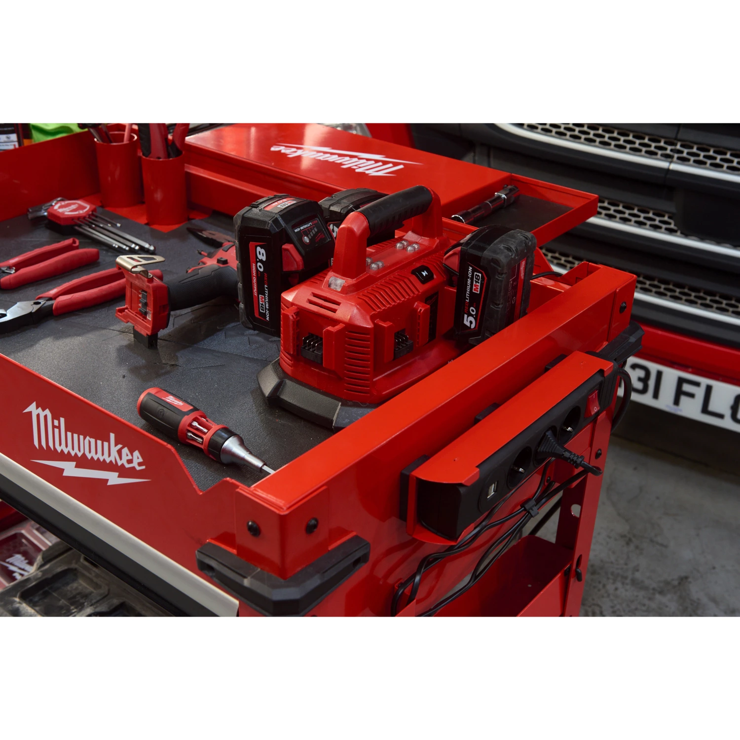 Milwaukee 4932478856 Stalen gereedschapswagen - 40˝ / 102 cm