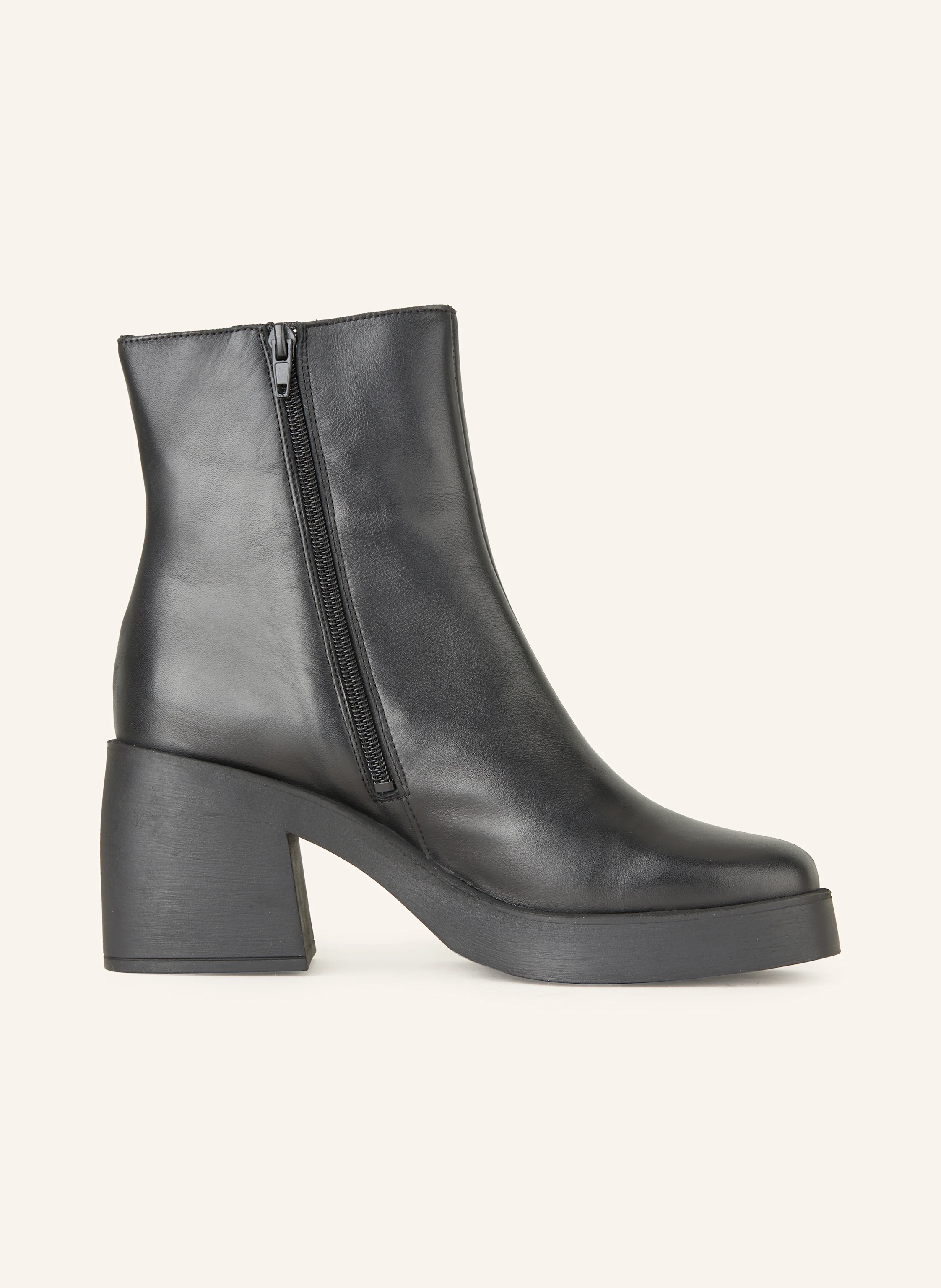 MRS & HUGS Stiefeletten