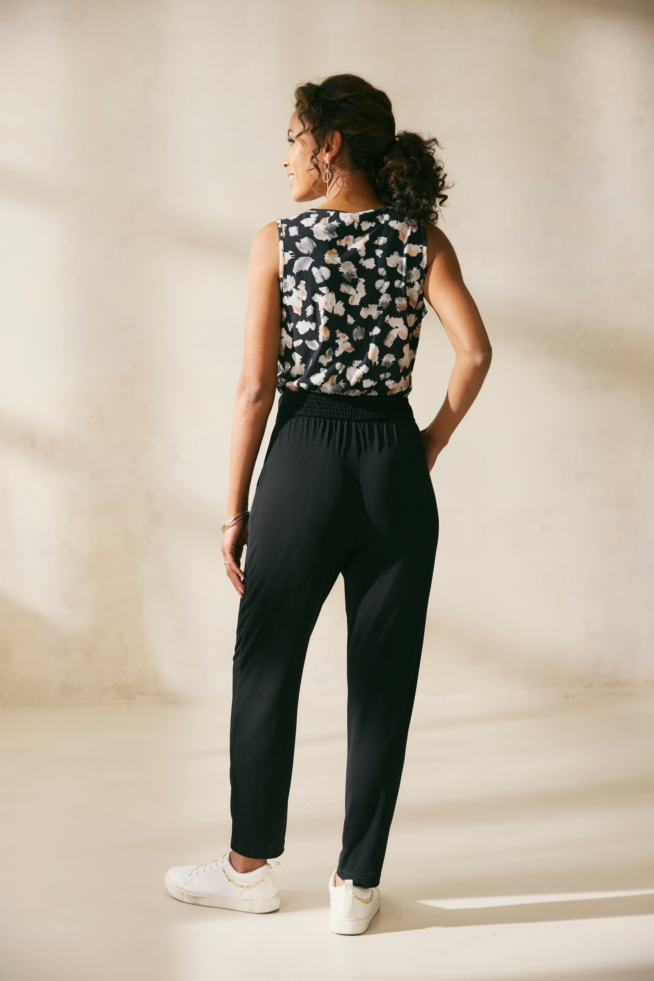 LASCANA Overall , mit bedrucktem Oberteil, eleganter Jumpsuit, Business-Look, festlich