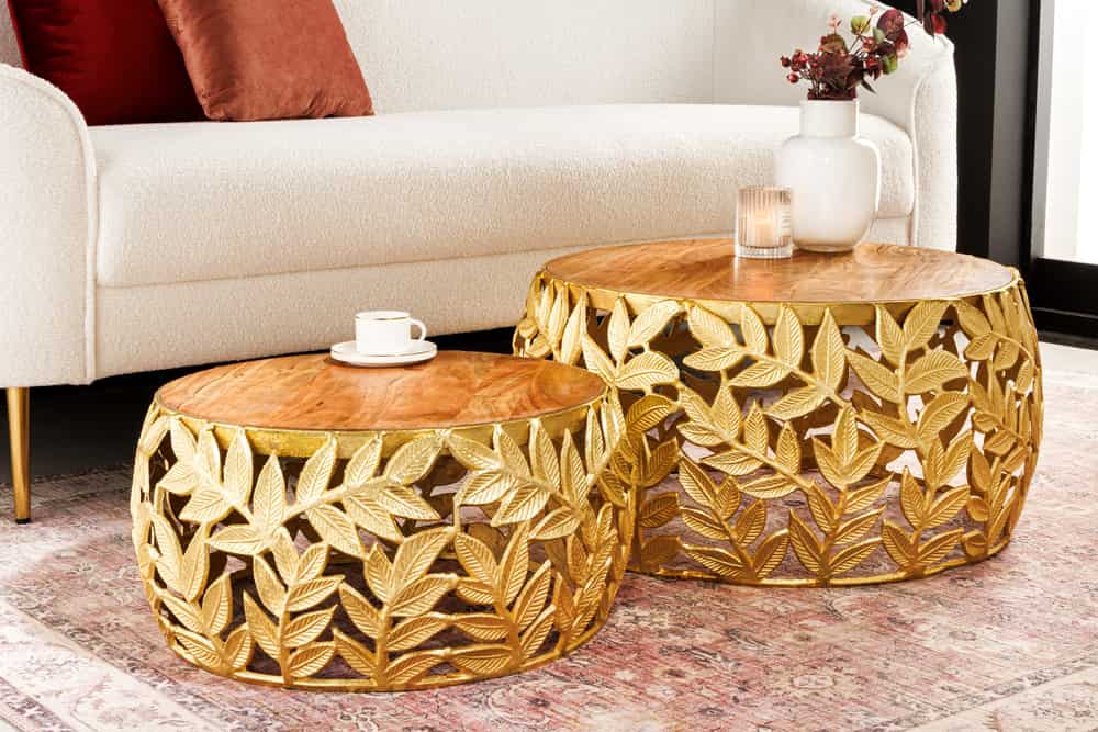 Rundes 2er Set Couchtische ABSTRACT LEAF 70cm natur gold Massivholz Akazie Metall Blatt-Design