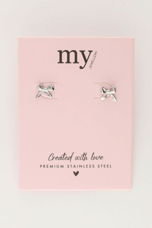 Kleine strikjes studs