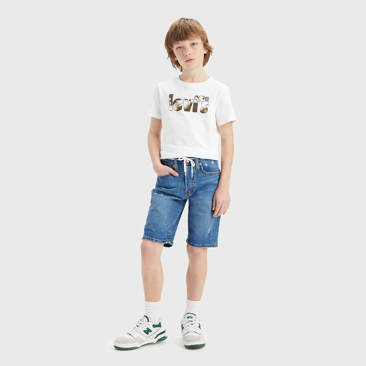 LEVI'S KIDS<br>Shorts jeans com corte 501