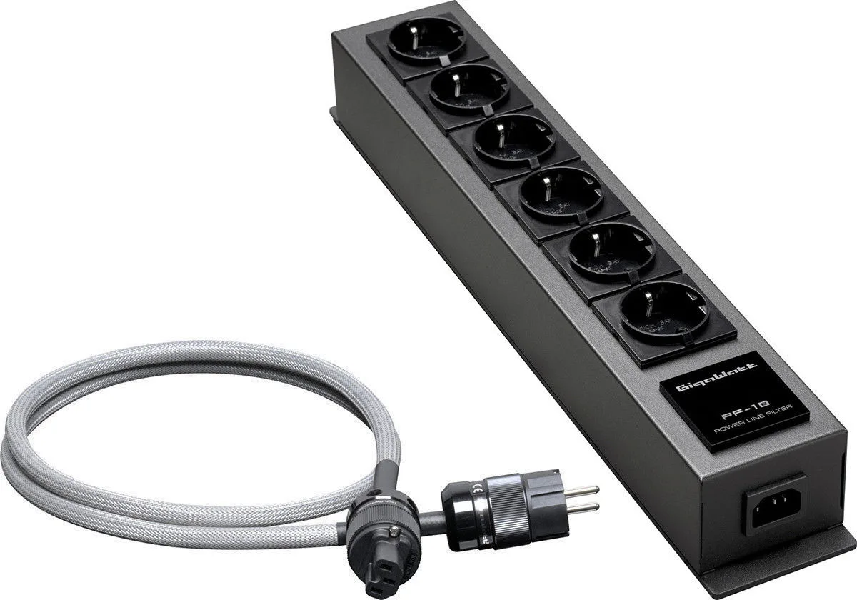 Gigawatt PF-1e avec câble PowerSync (1,5 m) Multiprises