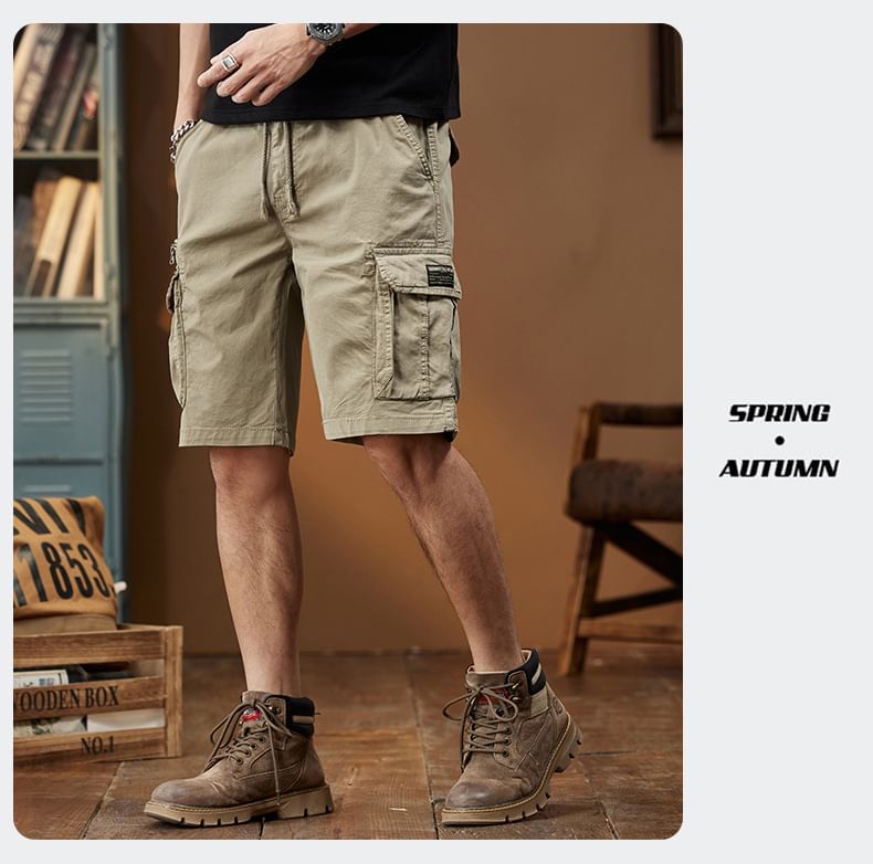 Savenne - Mid Rise Plain Cargo Shorts