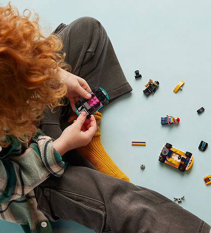 LEGO? City - Gokarts Og Racerk?rere 60400 - 99 Dele