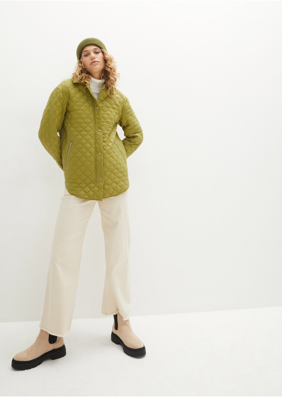 Veste matelassée avec col, légèrement rembourrée