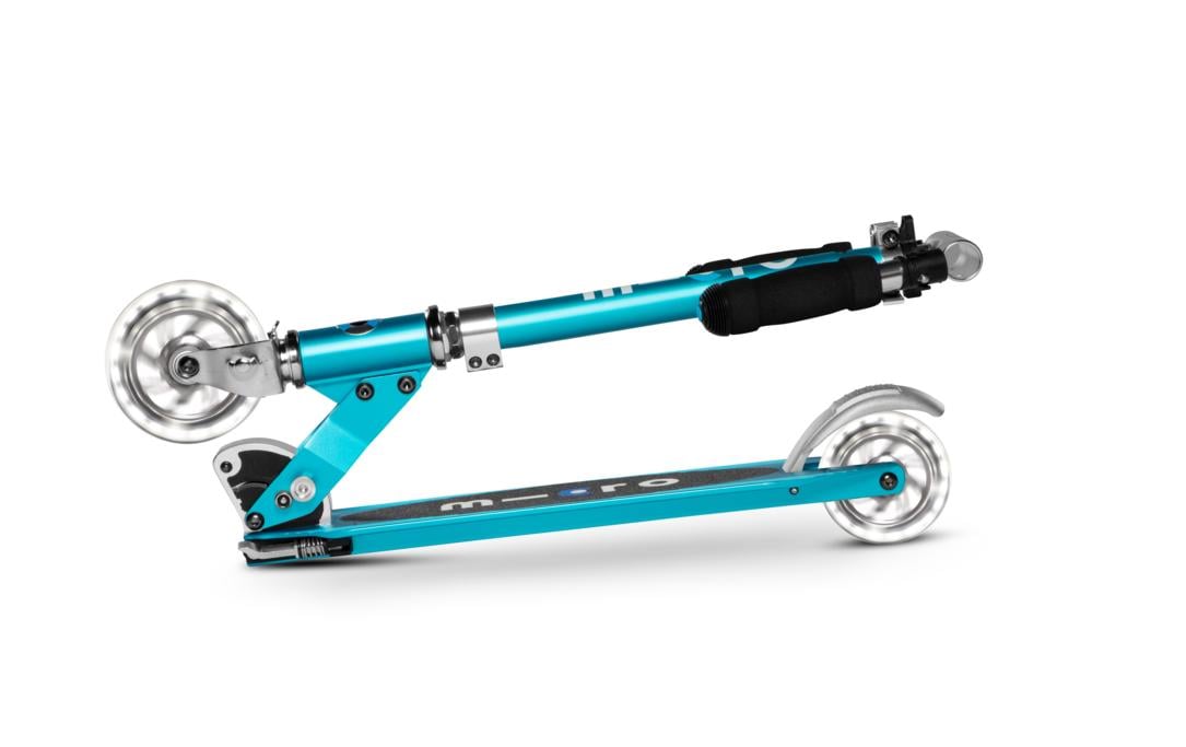 Kickboard Sprite LED Ocean BlueDer Klassiker unter den Scootern und absolutes Leichtgewicht – ideal für Kinder und Teenager