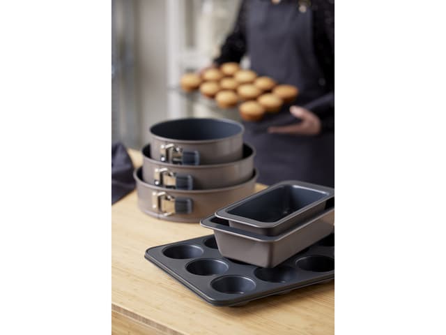 Blomsterbergs Muffinform til 12 stk. Latte
