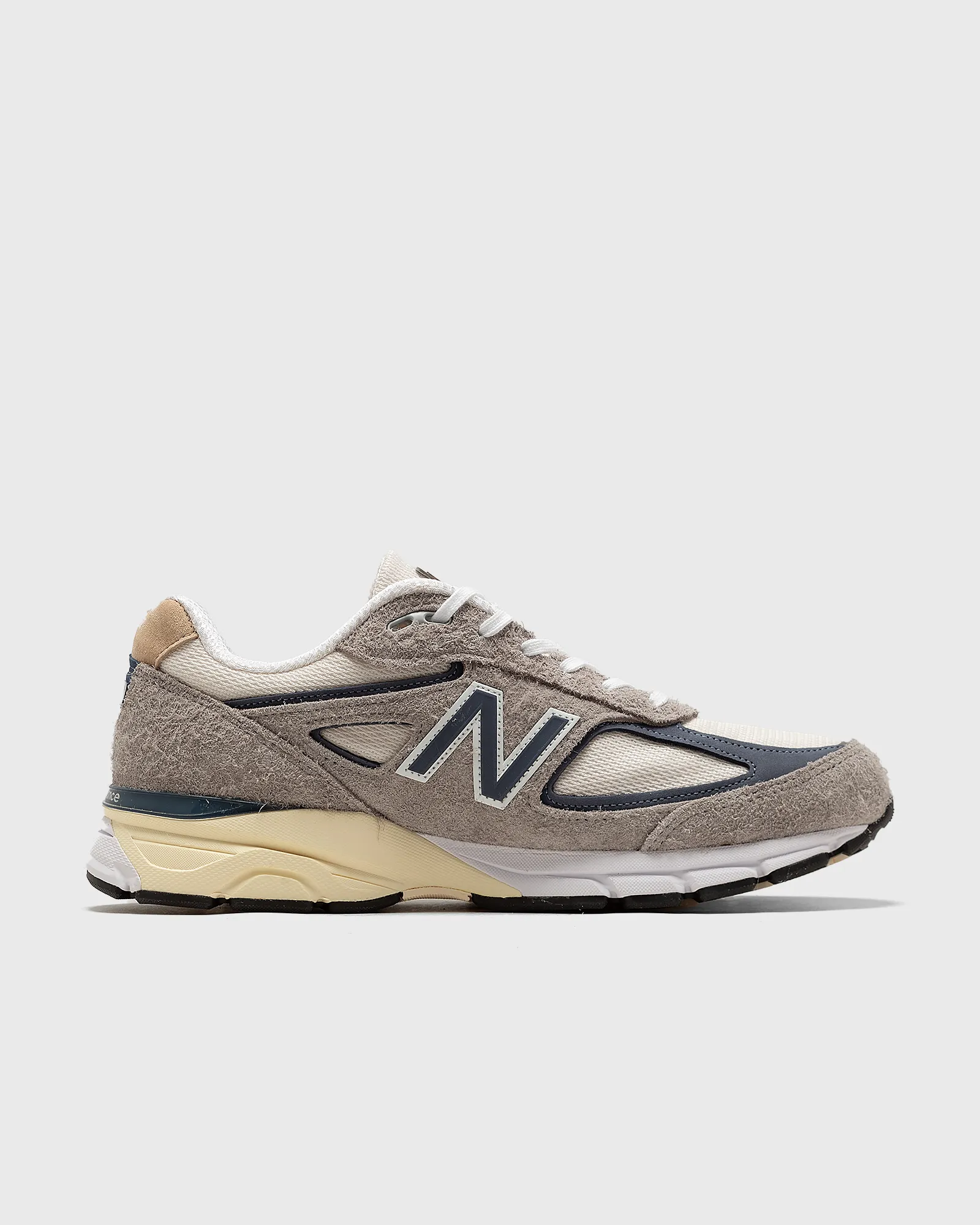 New Balance Made in USA 990v4 TA