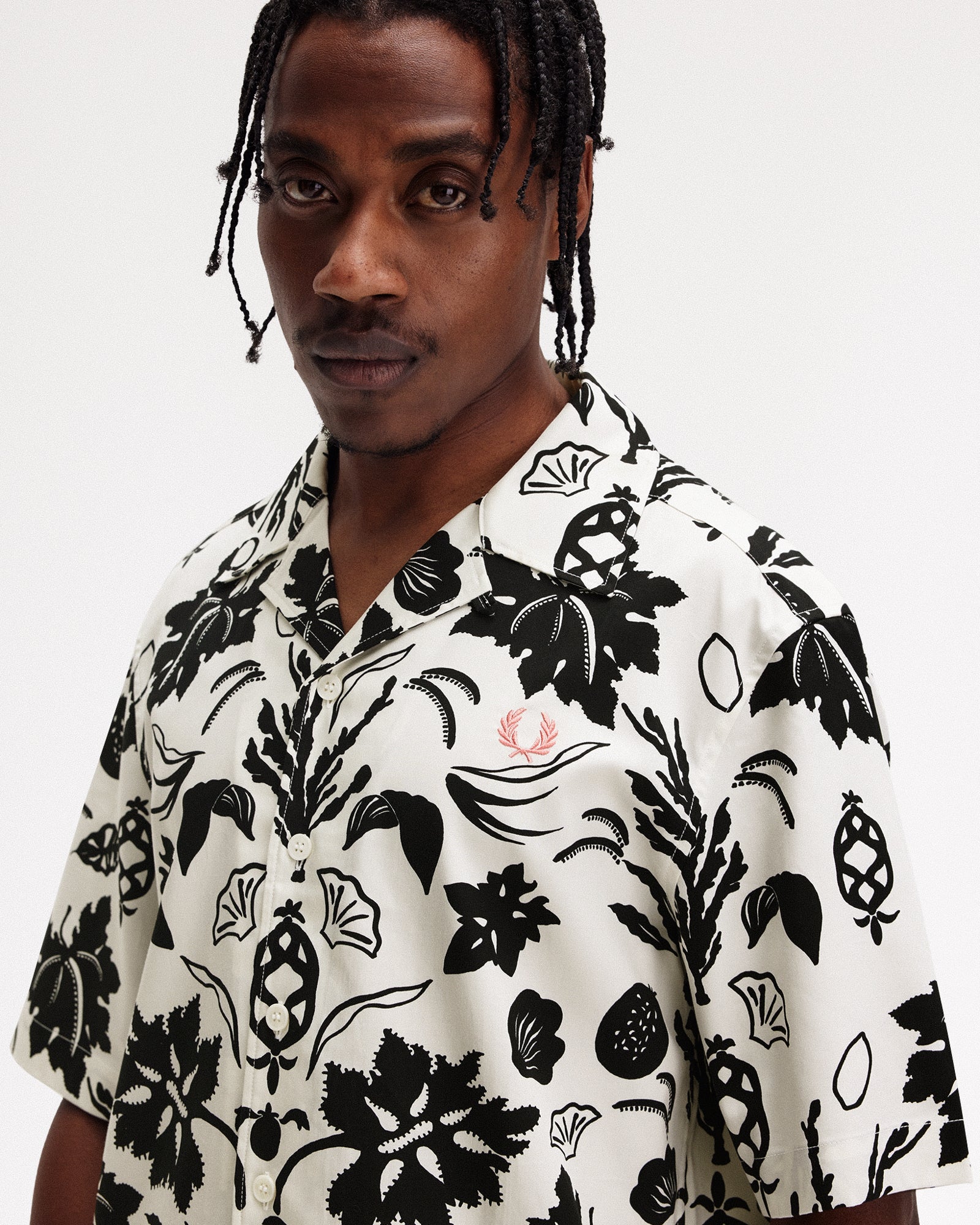 Fred Perry<br>Botanical Print Revere Collar