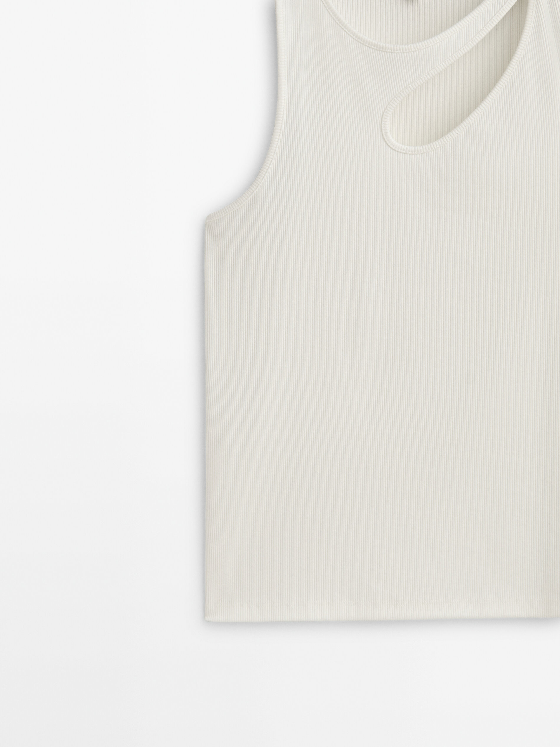 Camiseta cortada canalé - CRUDO