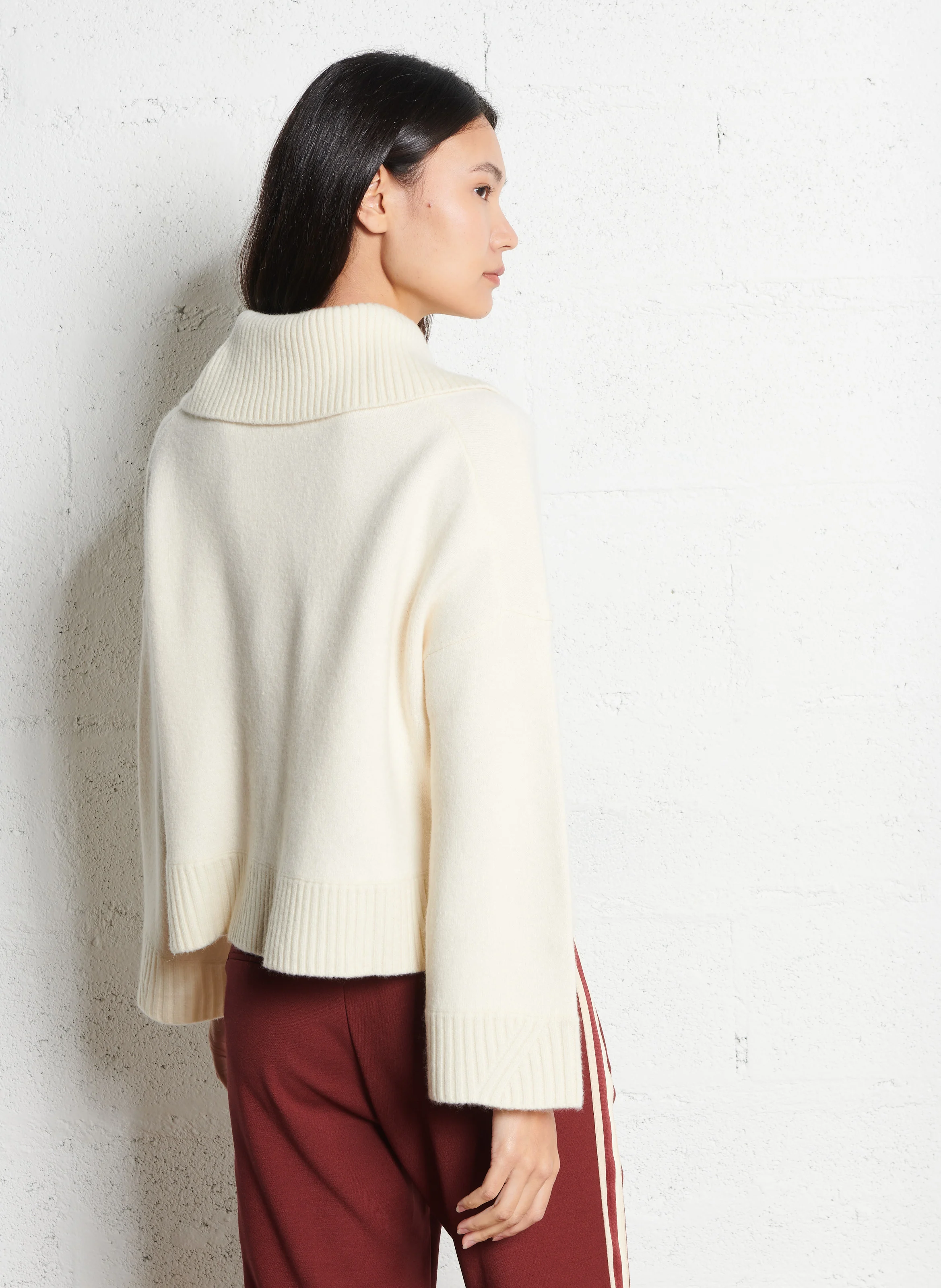 BIVA - Pull col rabattu ample en laine mélangée | Beige