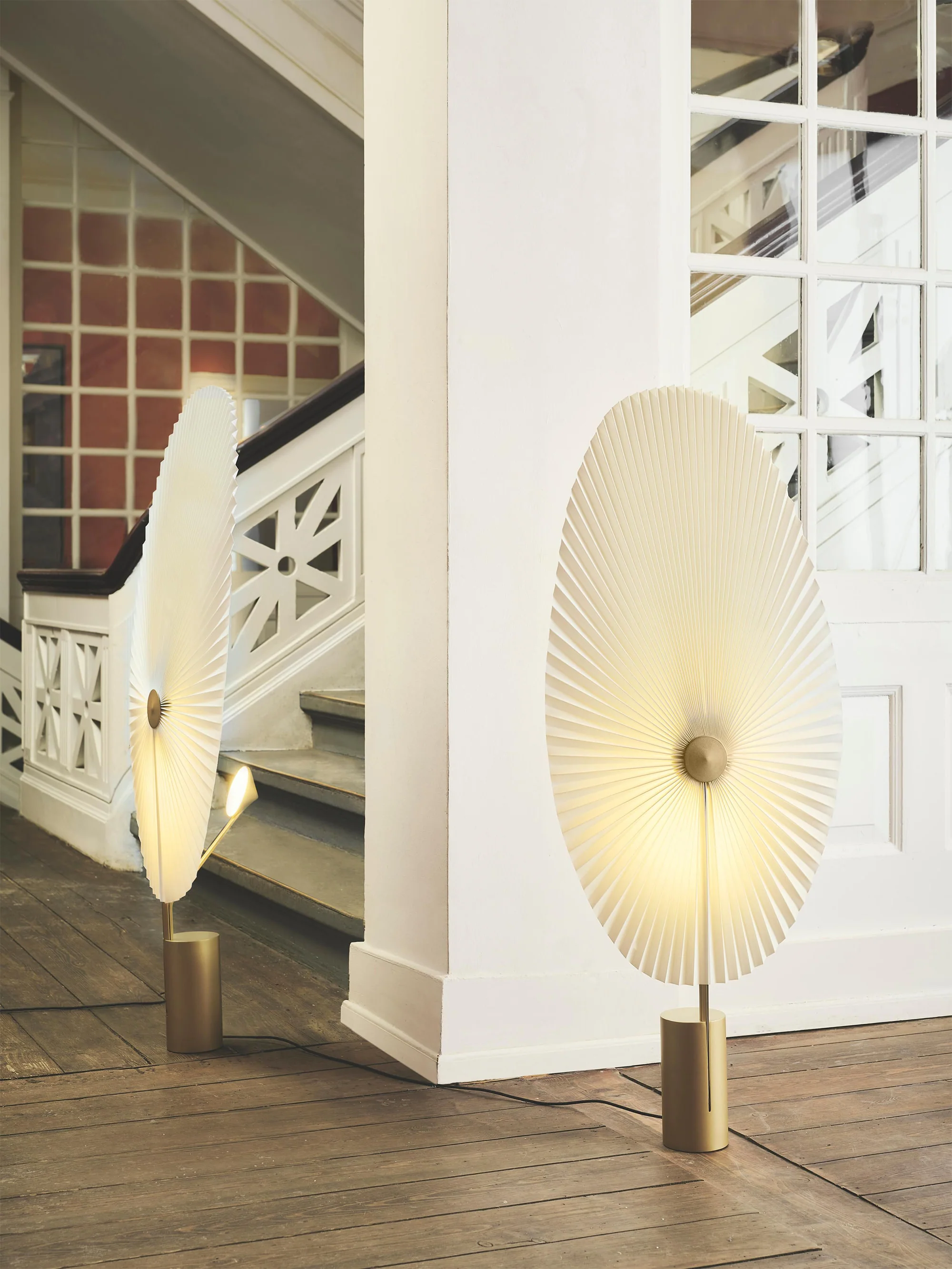 Kleine dimbare LED-vloerlamp Liris