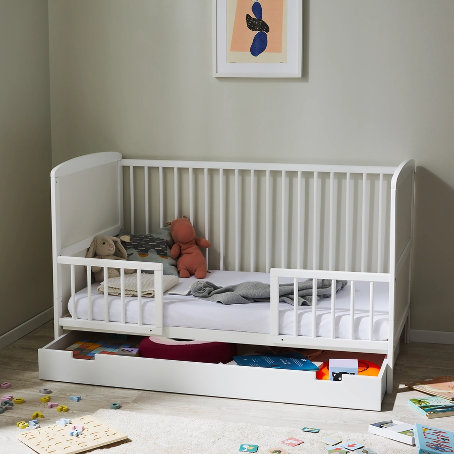 Kids Collective Babybett 70x140 Umbaubares Gitterbett höhenverstellbar & herausnehmbare Sprossen weiß mit Schublade