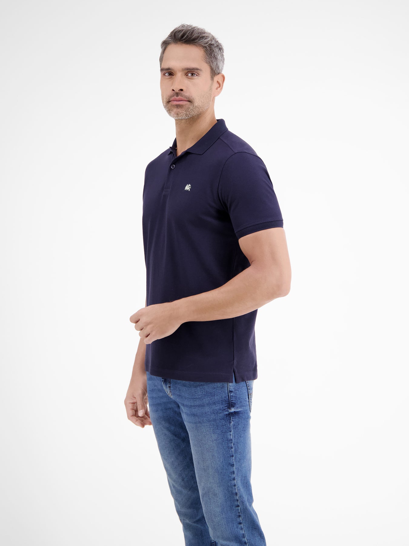Basic Herren Poloshirt in klassischer Passform und Piquéqualität