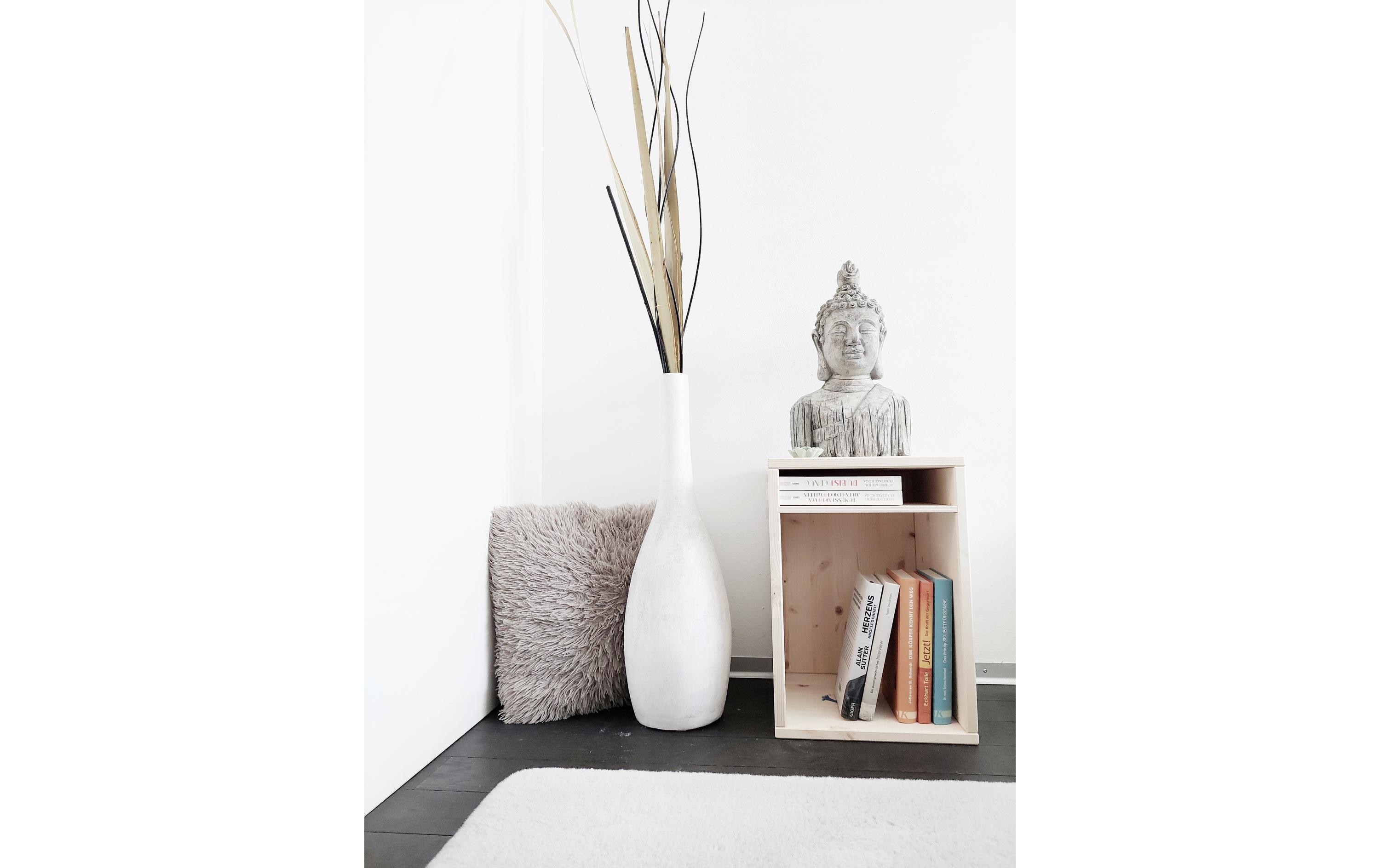 Hocker Sitz- und Aufbewahrungshocker NatureHocker mit Ablage für Schule und Kindergarten – perfekt für Churermodell