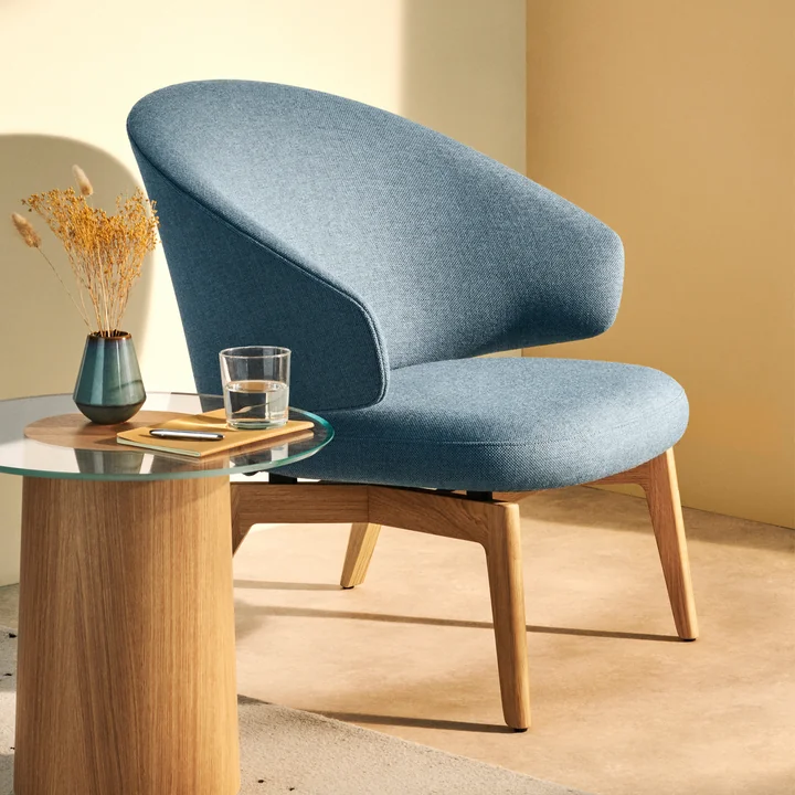 Fritz Hansen - Let Loungesessel Holzgestell, orange-rot / Eiche
