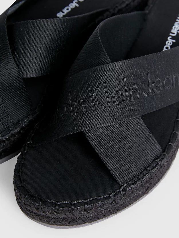 Sandálias espadrille com plataforma
