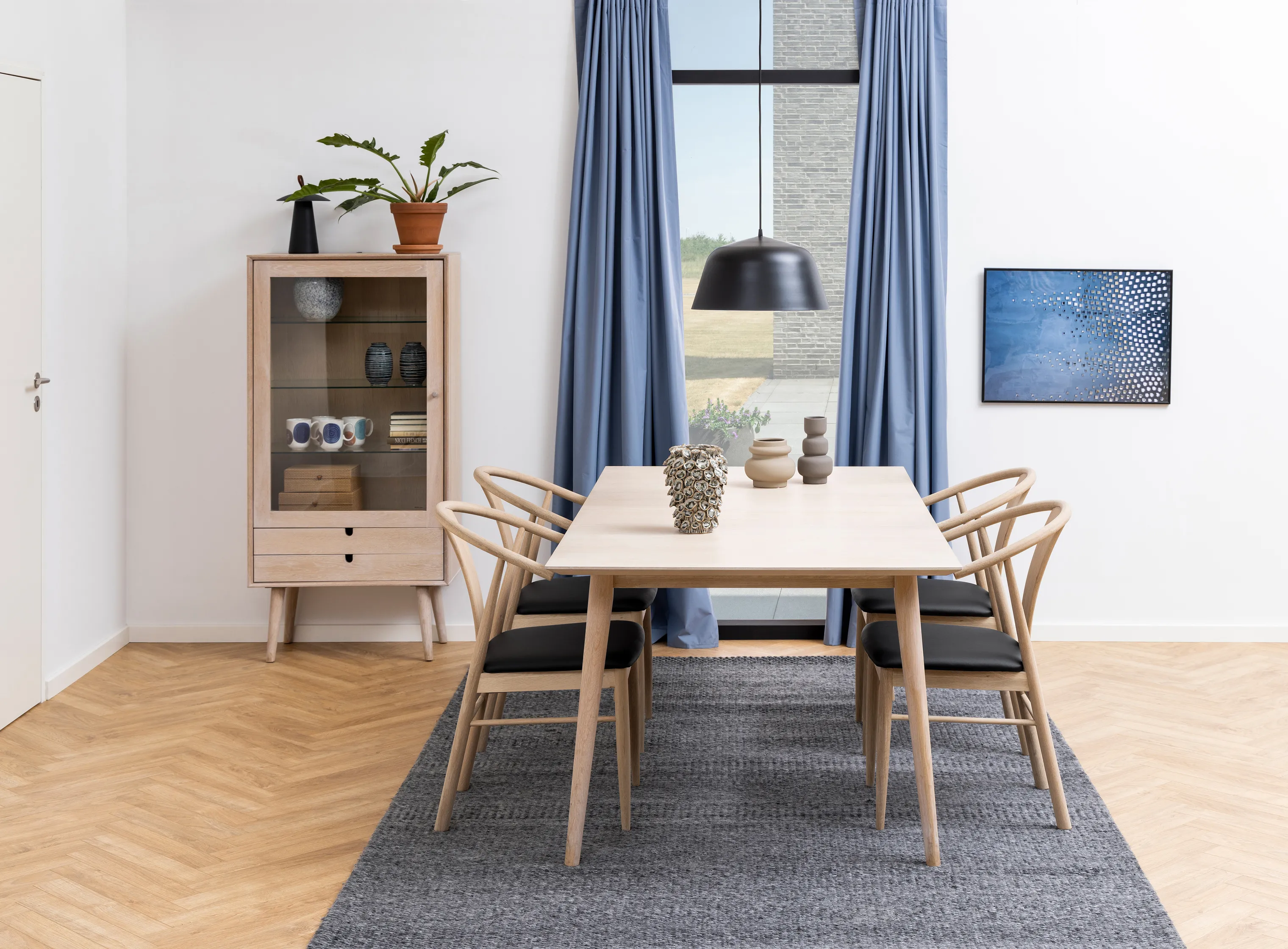 CASA Living Century Vitrine