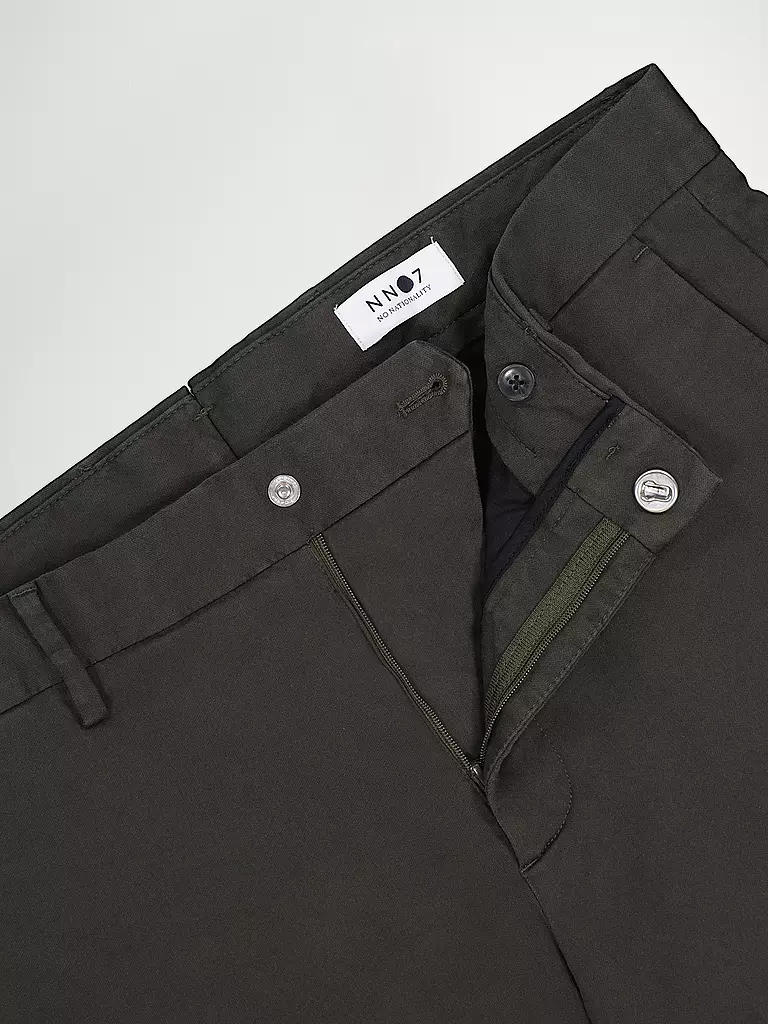 NN.07 Chino THEO  olive