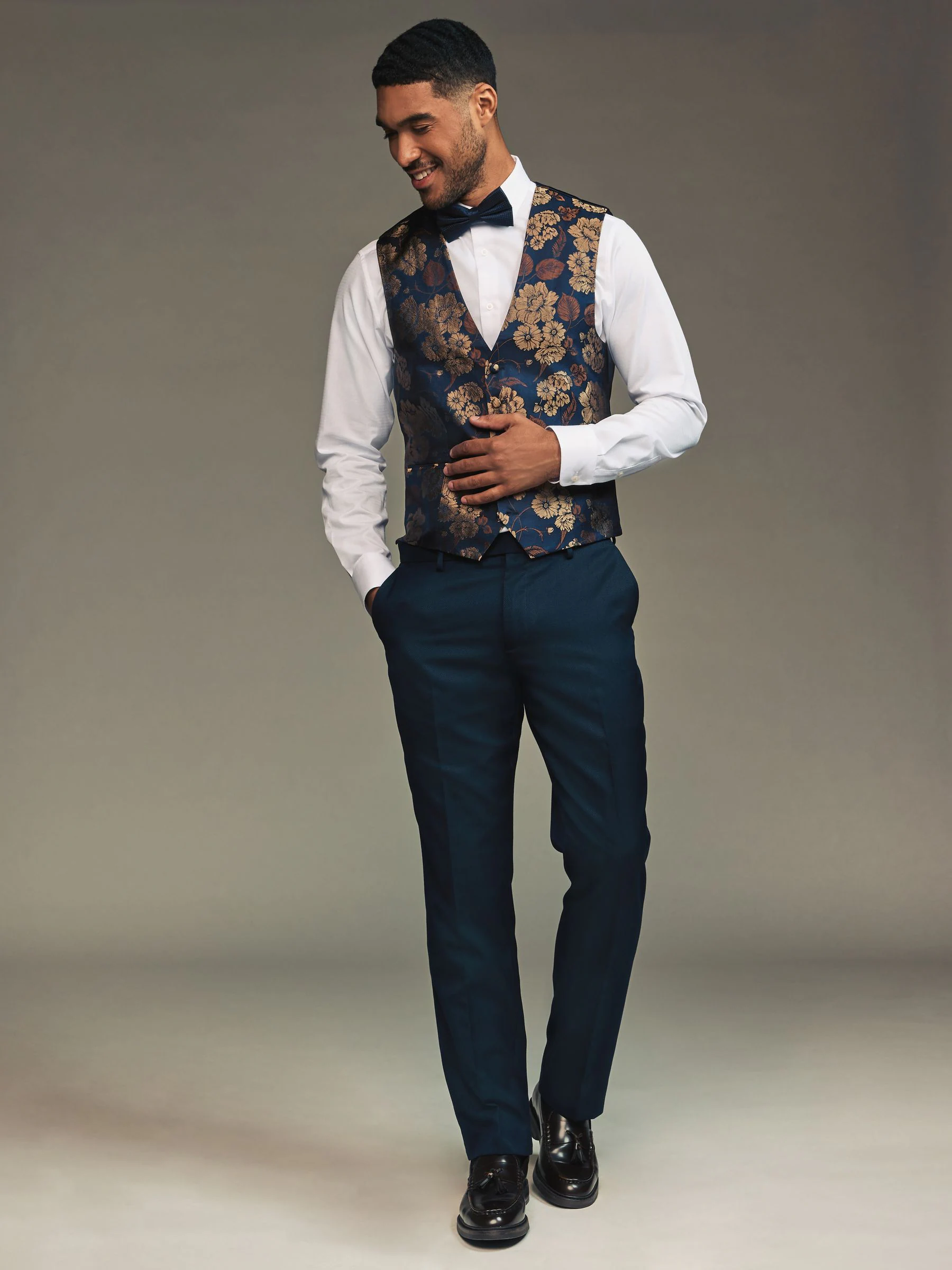 Marineblauw/goud gebloemd - Regular fit gilet voor speciale gelegenheden