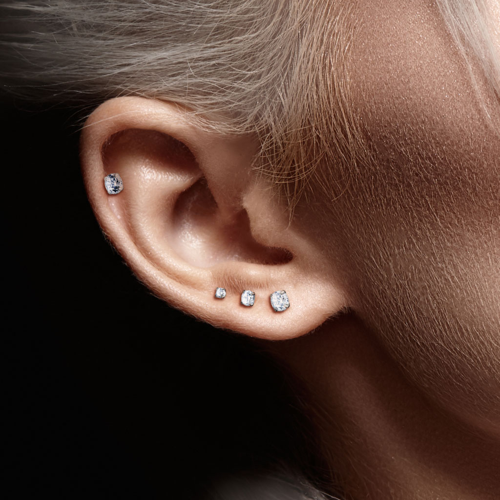(8mm) Labret / Monroe / Helix 316L Chirurgenstahl Mehrzweck Piercing Gewindeverschluss Strass Stein - Silber
