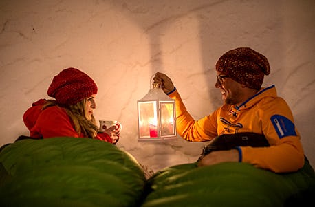 Übernachtung im Romantik-Iglu in Südtirol als Geschenkidee