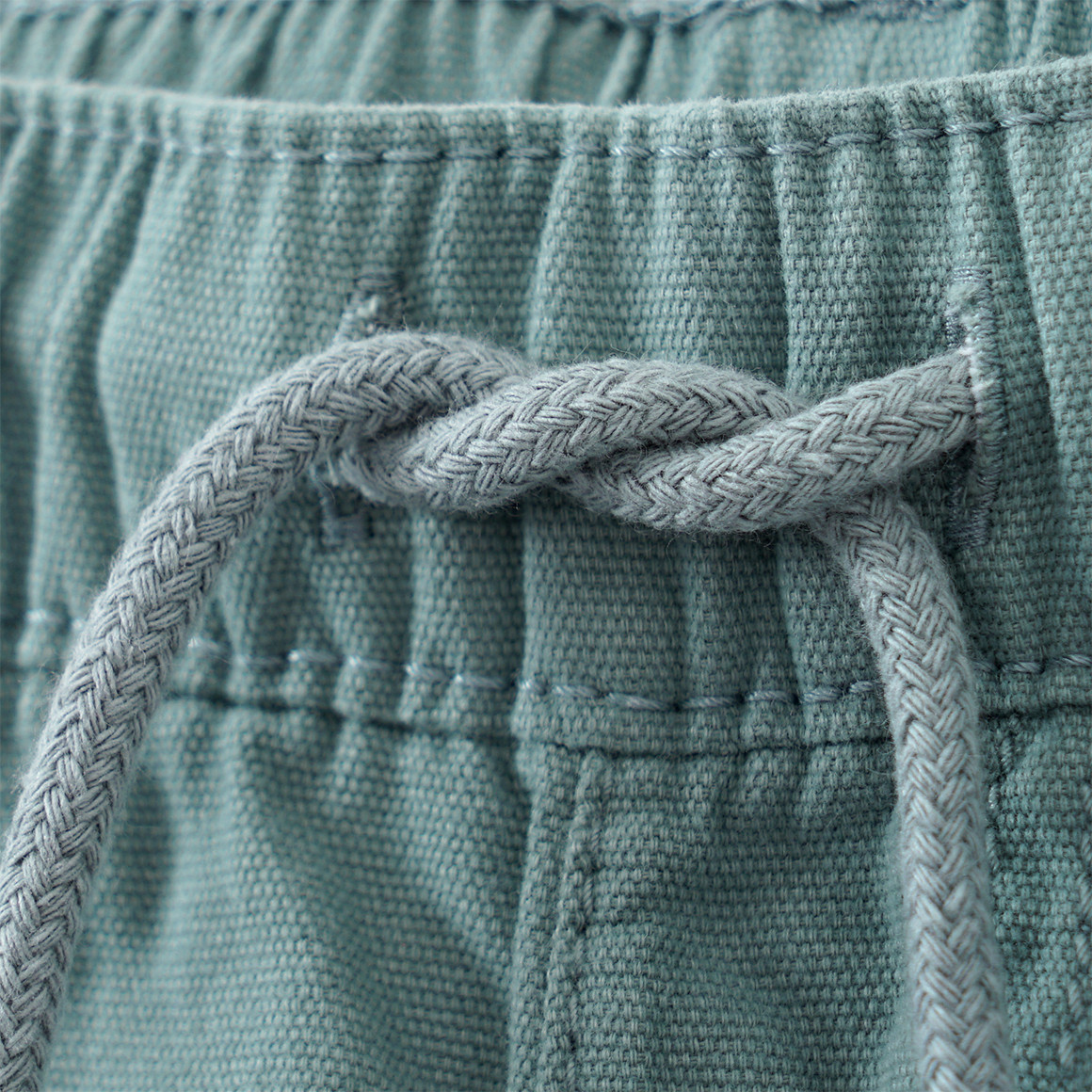 Jungen Shorts mit Tunnelzug salbei