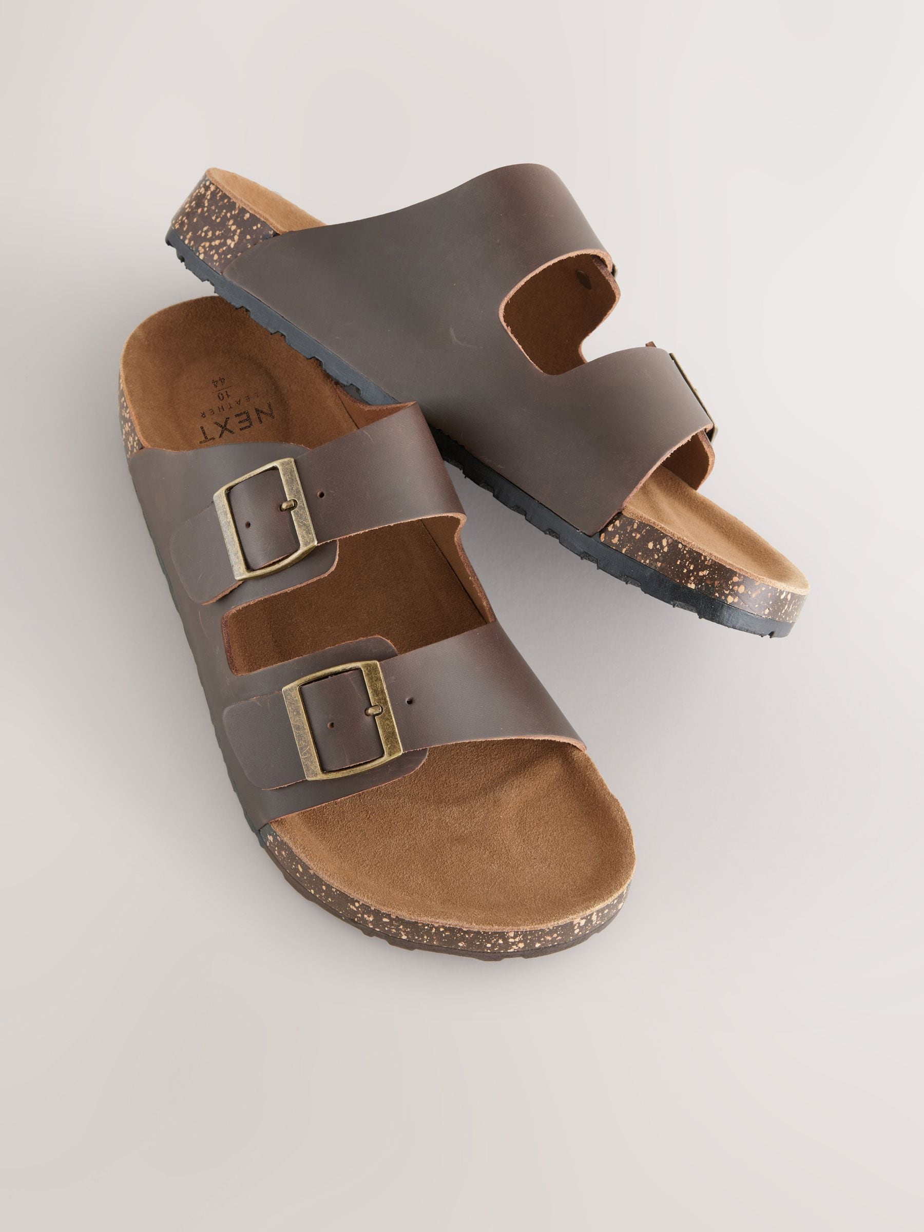 Bruin - Leren sandalen met twee gespen