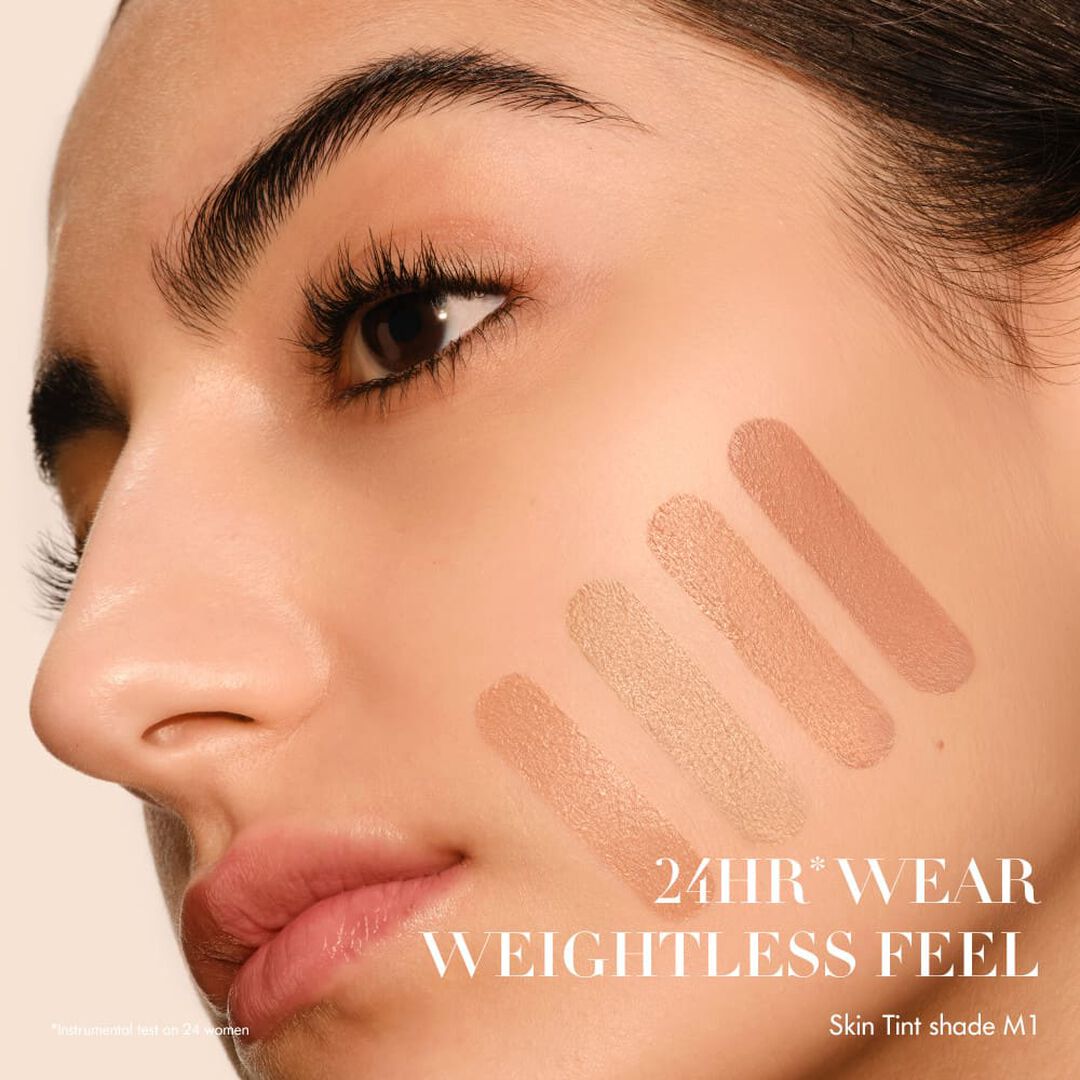 Giorgio Armani Luminous Silk Skin Tint