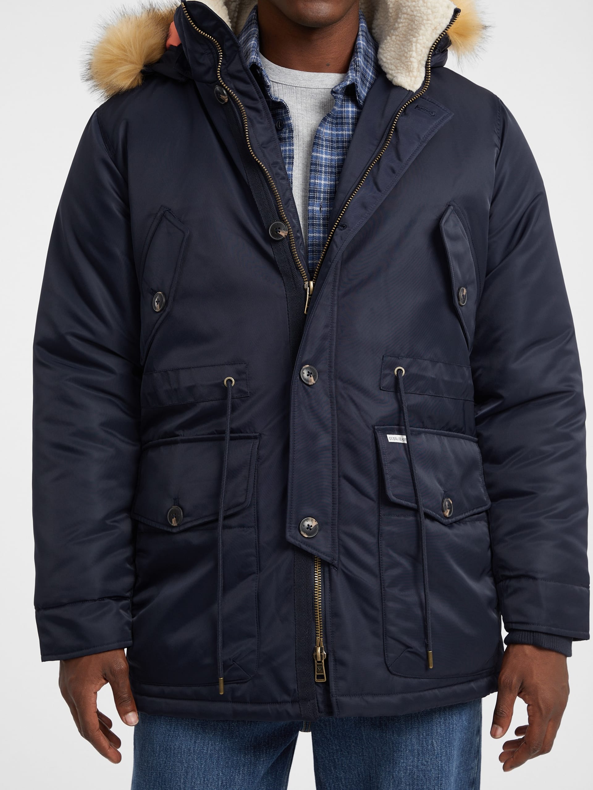 Parka com capuz em nylon