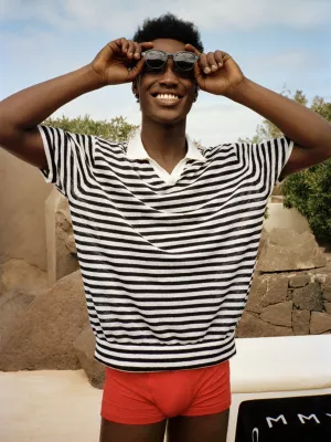 Polo de malha Tommy Hilfiger x Vacation com bordado de bandeira