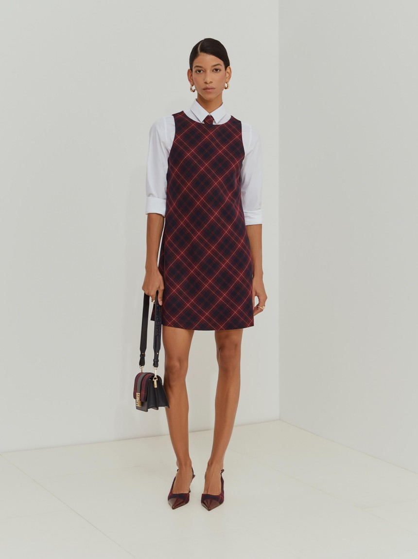 Vestido curto xadrez sem mangas