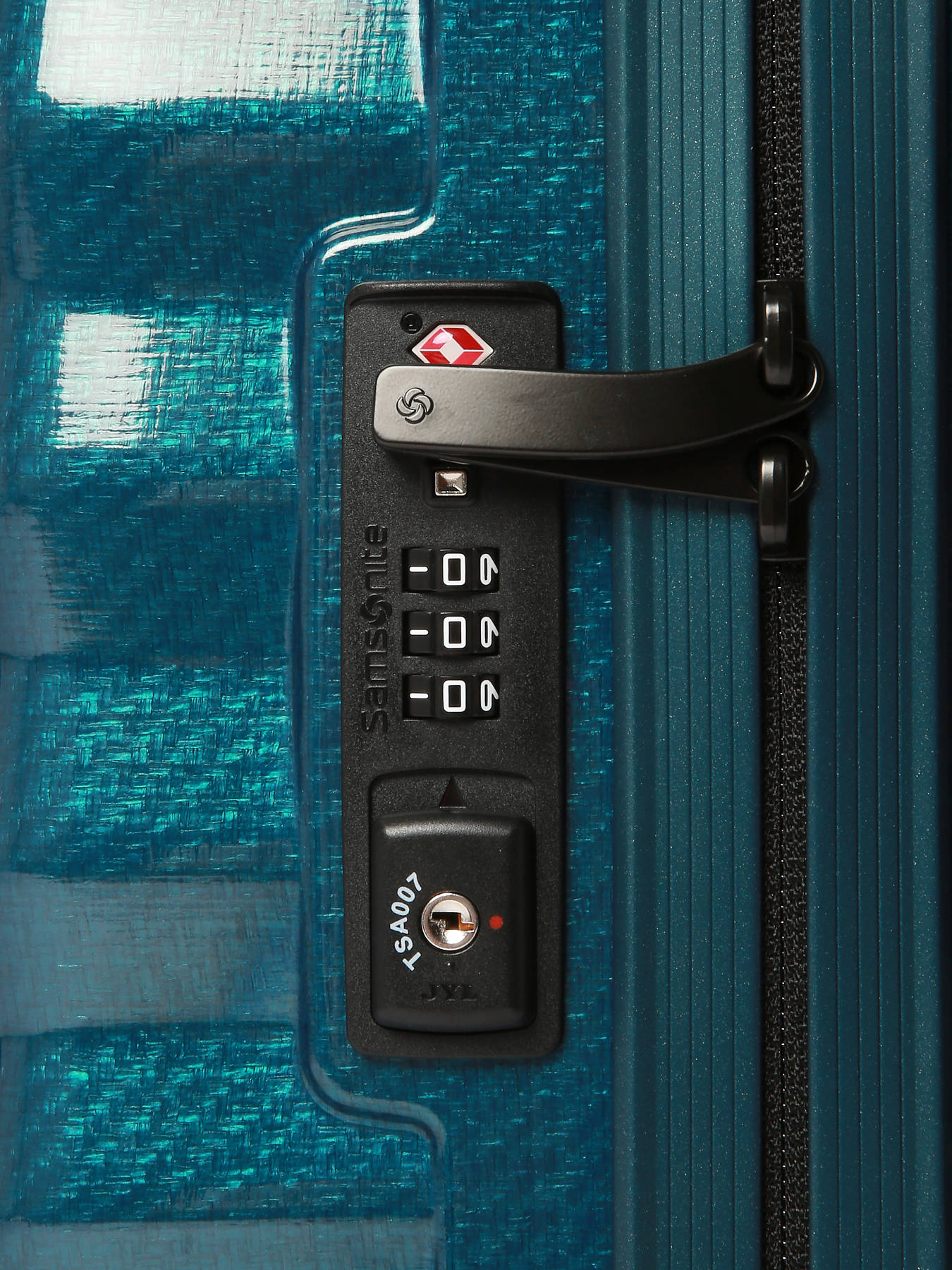 Valise rigide Lite-shock SAMSONITE