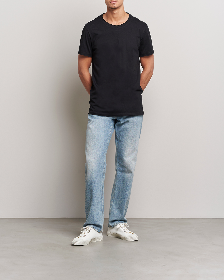 Bread & Boxers Crew Neck Relaxed Black