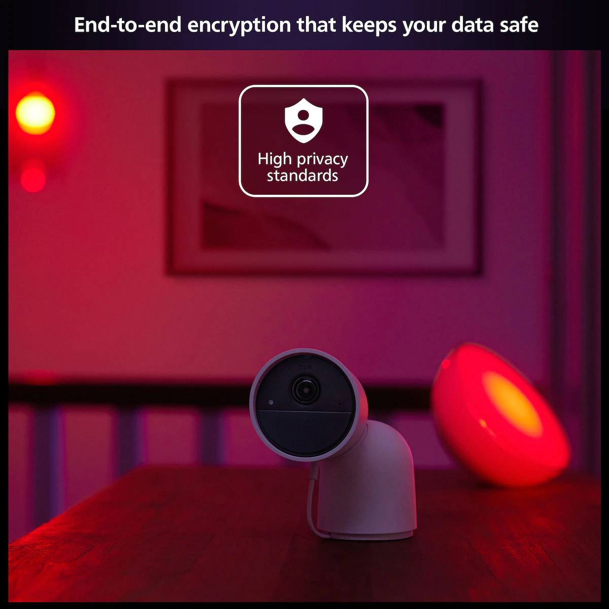 Philips Hue sikkerhetskamera (skrivebordsstativ/hvit)