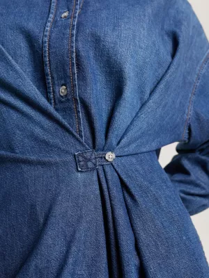 Vestido camisa com drapeado em jeans