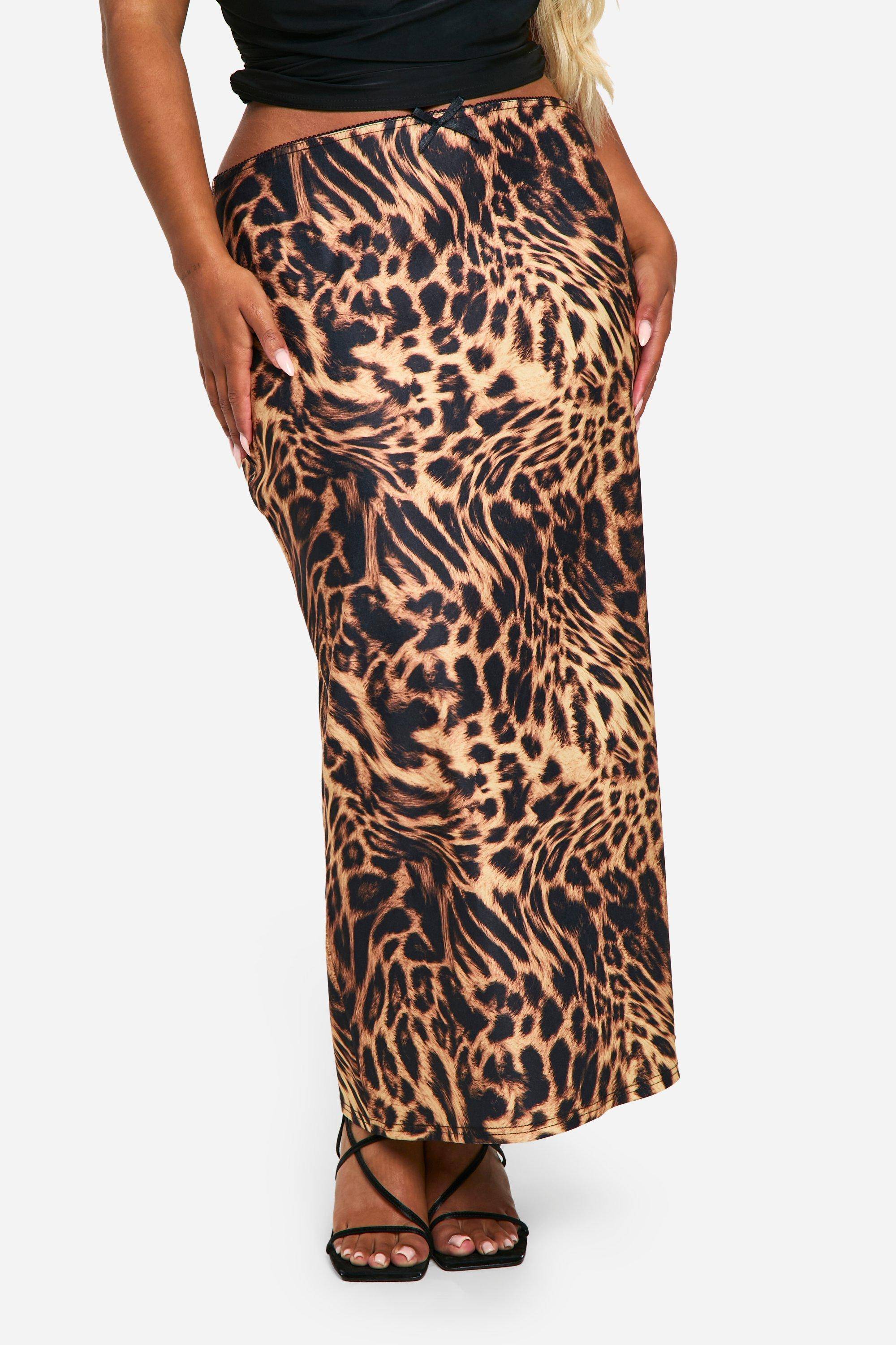 boohoo Plus Leopard Jupe midaxi tressée extensible à imprimé léopard avec bordure nœud