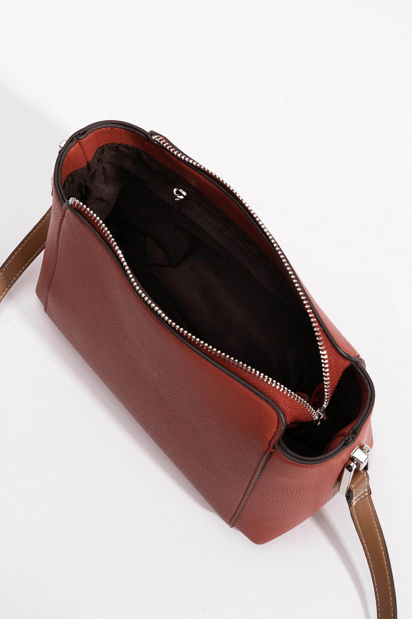 Bolsa de ombro combinada