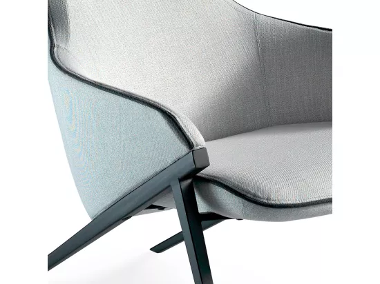 Fauteuil en tissu et pieds en acier noir 5009 ANGEL CERDA