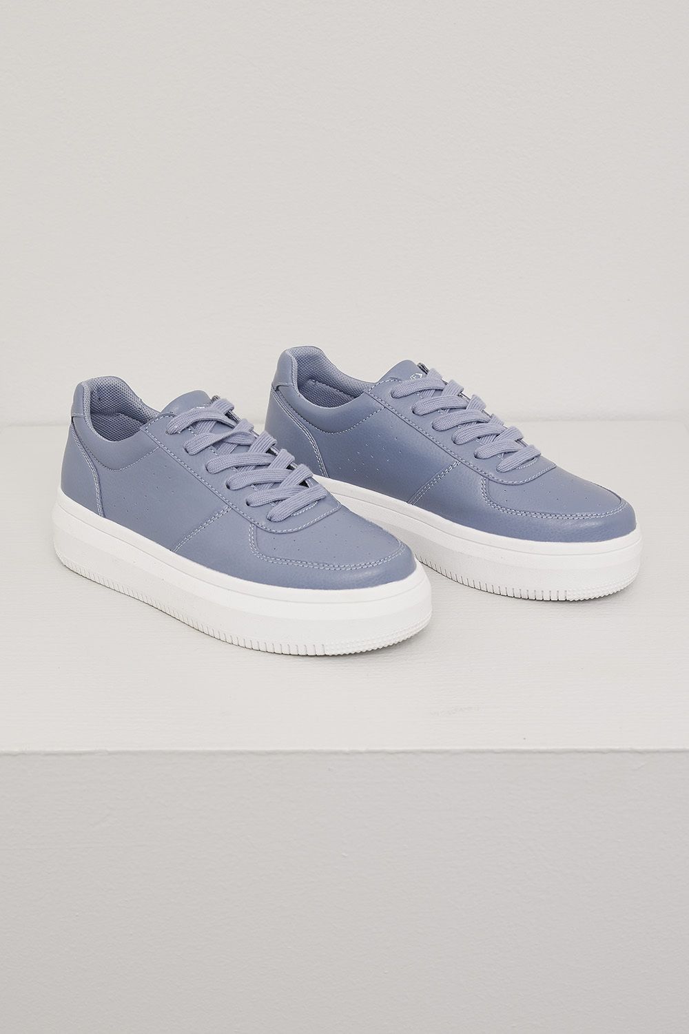Sneakers Credo